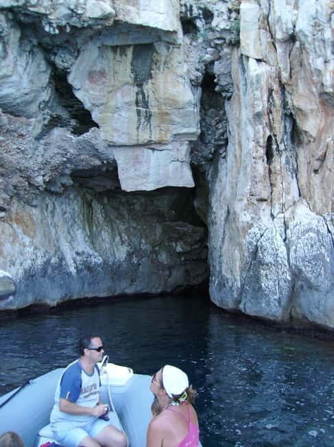 SNORKELING IN TAVOLARA AND MOLARA BY RUBBER DINGHY - An Authentic Sardinian Marine Adventure