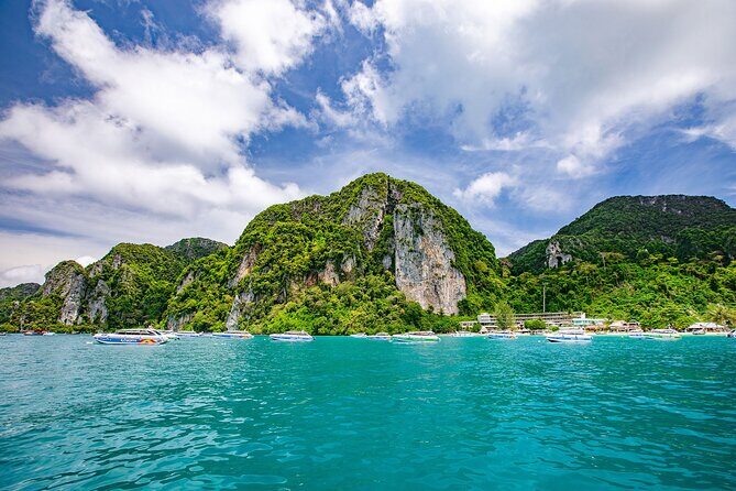 Snorkeling to Phi Phi Islands by Speedboat from Koh Lanta - A Detailed Look at the Speedboat Phi Phi Tour