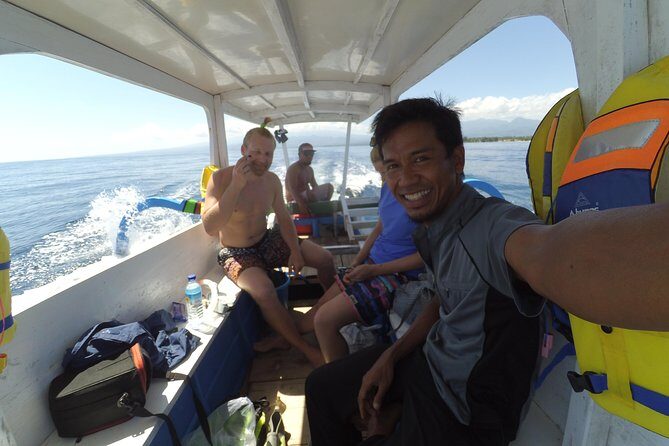 Snorkeling with Turtles on Gili Trawangan - What’s Included and What’s Not