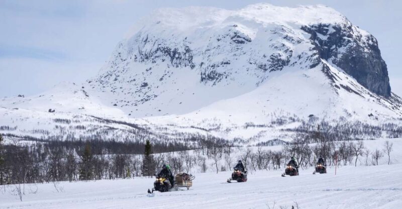 Snowmobile Safari in the mountains of Helgeland! - An In-Depth Look at the Snowmobile Safari Experience