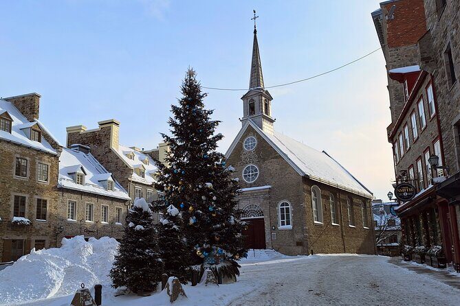 Snowy Private Walking Tour of Old Quebec - Detailed Breakdown of the Itinerary