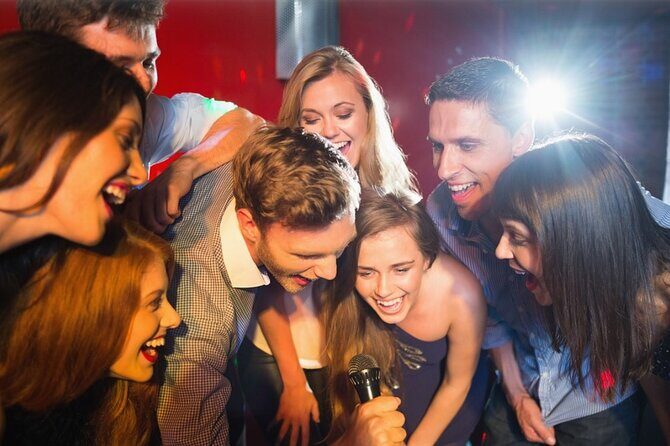 Social Pubcrawl Barcrawl Tulum - The Bottom Line