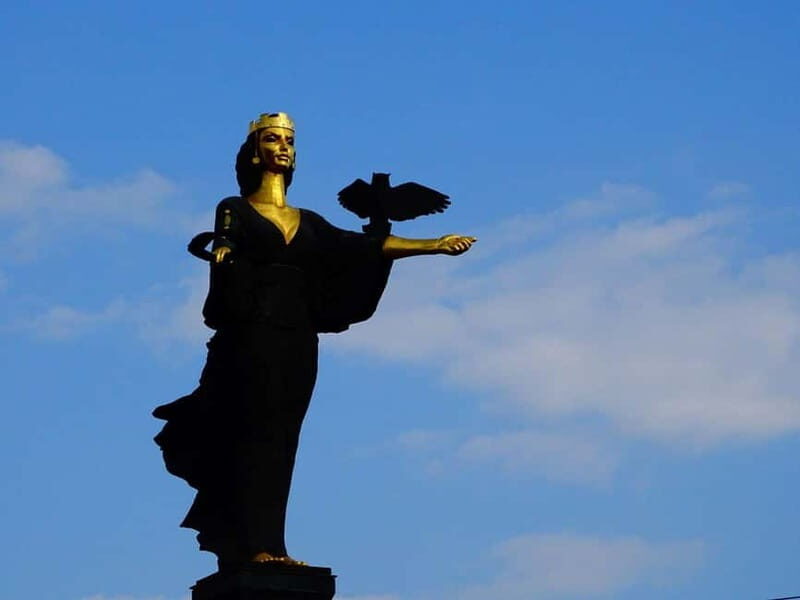 Sofia by Night: Panoramic City Tour and Folklore Dinner - What We Loved About This Tour