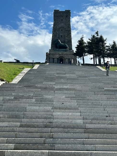 Sofia:The Highlights of Bulgaria - Rose Valley and Buzludzha - A Practical Guide to the Tour