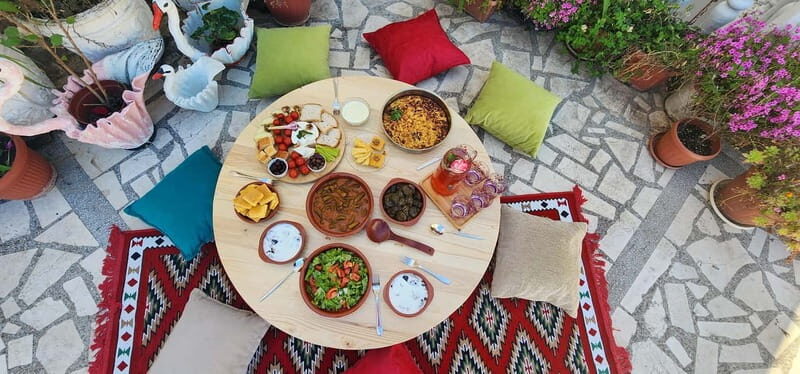 SOFRA - traditional dining - The Small Group Advantage