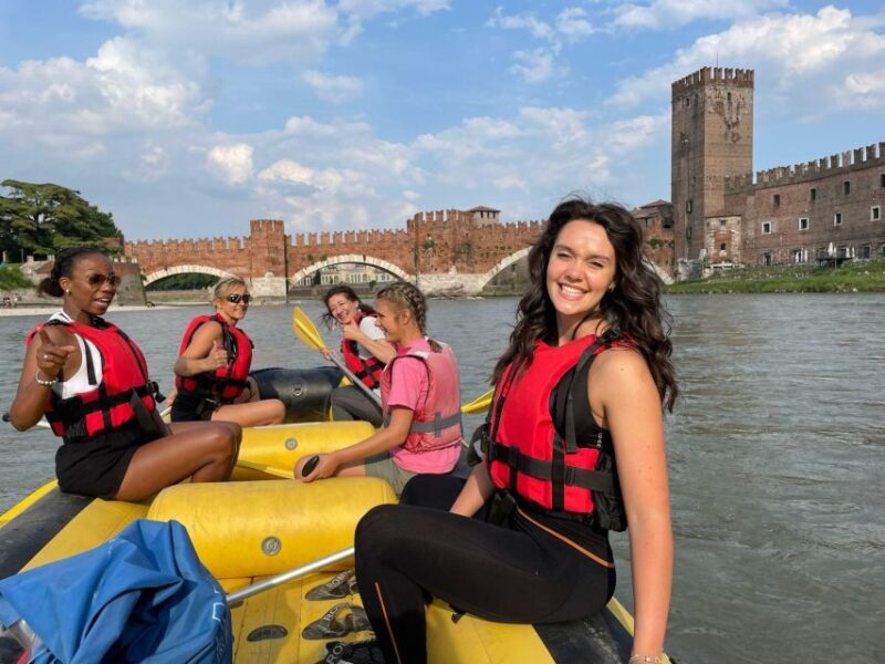 Soft-rafting at sunset and aperitif in Piazza Erbe - Soft-Rafting at Sunset and Aperitif in Piazza Erbe: A Unique Verona Experience
