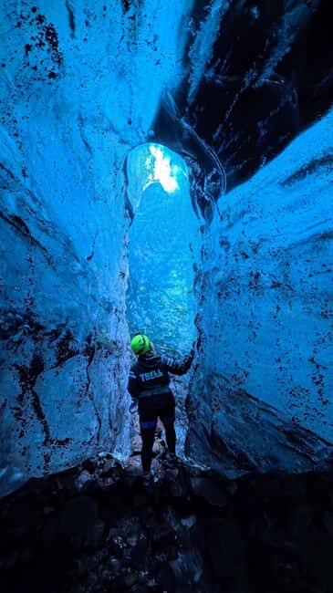 Sólheimajökull: Glacier Hike and Ice Cave Tour - What Makes This Tour Stand Out?
