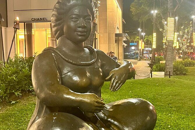 Solve a True Waikiki Murder Mystery by Foot - Who Should Consider This Tour?