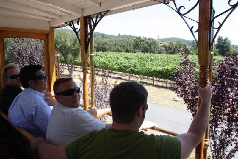 Sonoma Valley: Wine Trolley Tasting Tour with Lunch - Wineries Visit