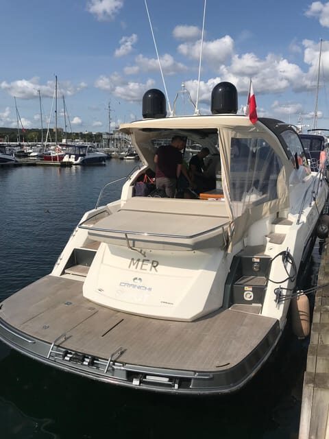 Sopot/Gdansk: Private Cruise on a luxury motor yacht - An In-Depth Look at the Yacht Cruise Experience