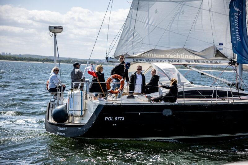 Sopot: Yacht Cruise Around the Bay with Welcome Drink - What Makes This Experience Stand Out?