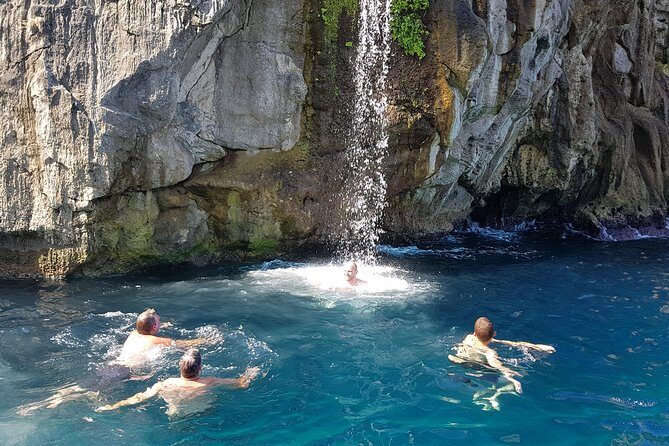 Sorrento: Exclusive Capri Private Boat Tour & Blue Grotto - Exploring the Itinerary in Detail