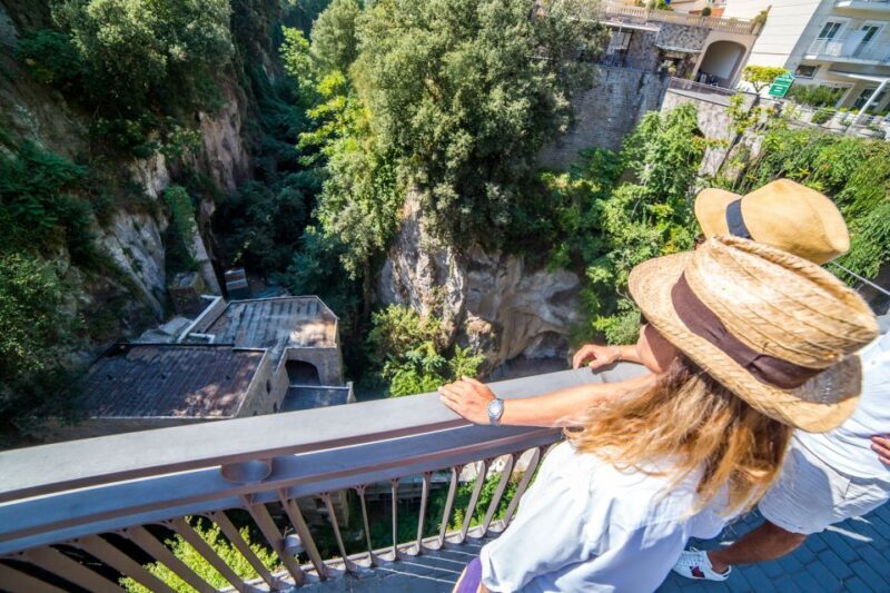 Sorrento: Guided Walking Tour & Street Food Experience - The Sum Up