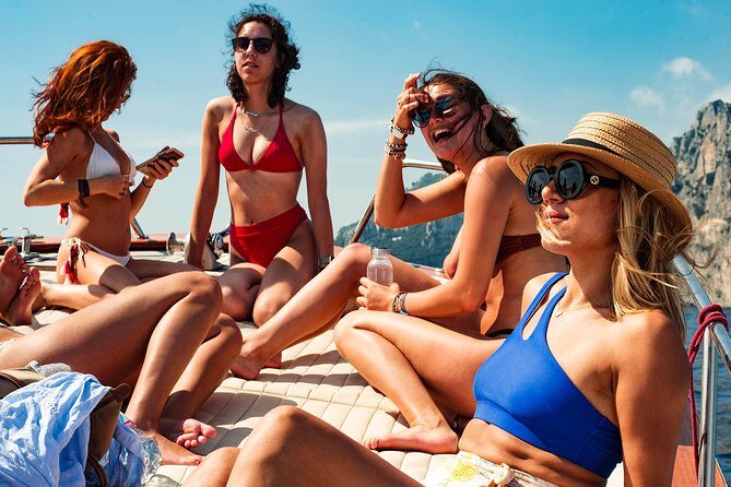 Sorrento: private boat Positano & Amalfi - Raffaelli Shamal 40 - Key Points