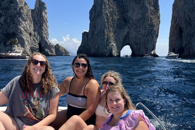 Sorrento Private Boat Tour at Sunset with Prosecco - FAQ