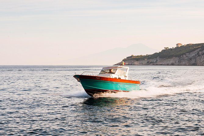 Sorrento to Ischia and Procida: Small Group Boat Tour - FAQ
