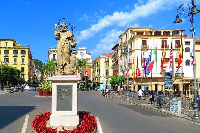 Sorrento Walking Tour & Limoncello Tasting - Group Size, Price, and Overall Value