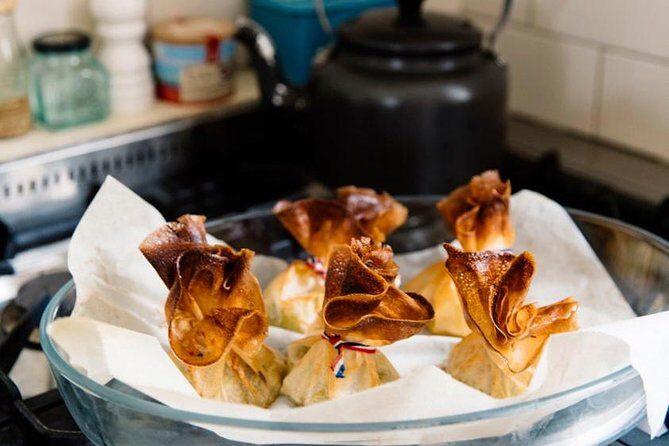 Soufflé Class & Brasserie Lunch with Champagne in Parisian Home - Key Points