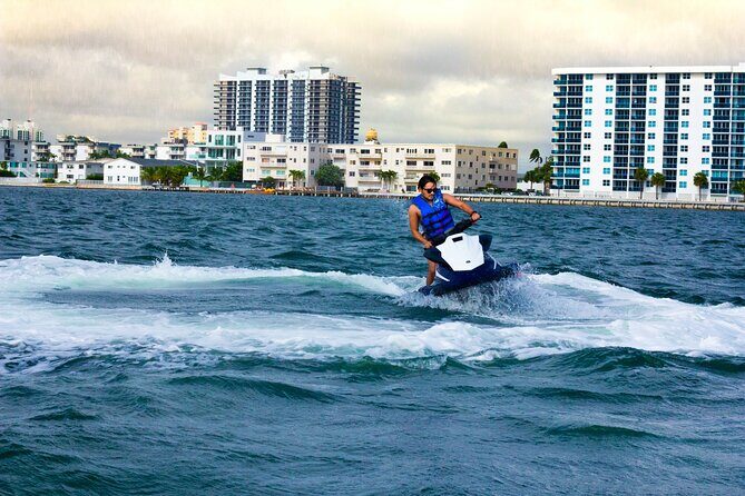 South Beach Jet Ski Rental departs Bayside Marketplace - FAQ