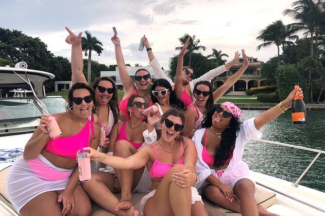 South Beach Miami BACHELORETTE Boat Day! - Who Should Consider This Experience?