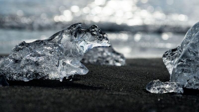 South Coast of Iceland. Black beach, glaier, waterfalls... - FAQs