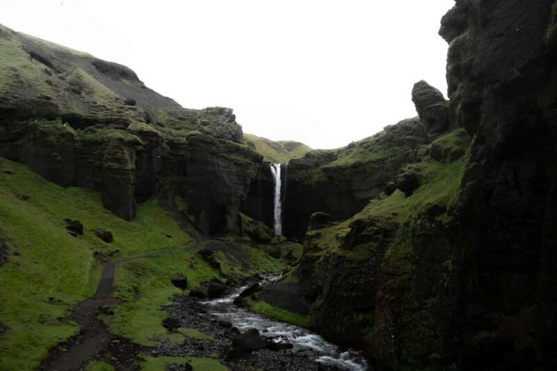 South Coast of Iceland: Hidden Gems & Lava Show Tour - Key Points