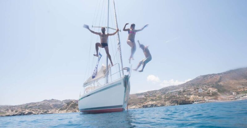 South Crete: Sailing full day trip with lunch - The Sum Up