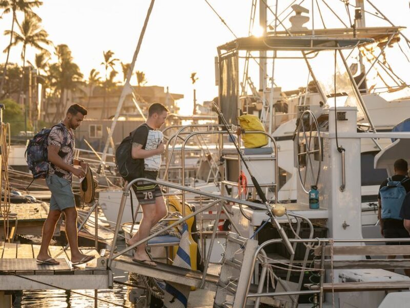 South Maui: Snorkel to Coral Gardens or Molokini Crater - Key Points