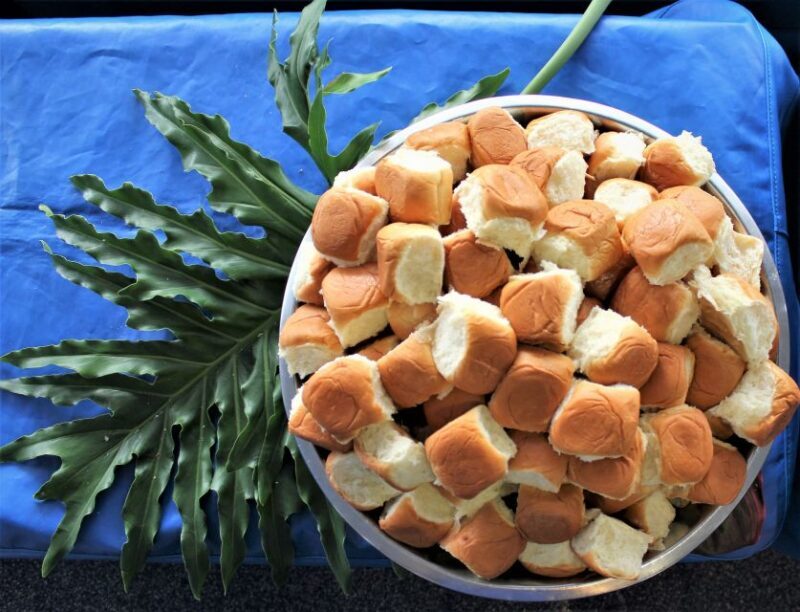 South Maui: Sunset Prime Rib or Island Fish Dinner Cruise - Dining with a View: Food & Drinks