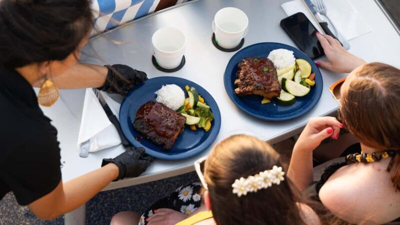 South Maui: Sunset Prime Rib or Island Fish Dinner Cruise - FAQ