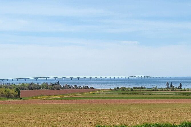 South Shore And Confederation Bridge Tour - Overview of the Tour Experience