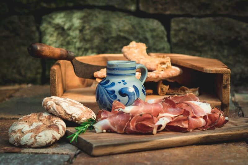 South Tyrolean specialties and wine tasting - Key Points