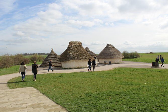 Southampton Cruise port to London Via Stonehenge & Windsor castle - FAQs