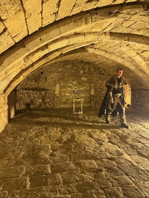 Southampton Ghost Tour - A Spooky stroll through Southamptons mysterious past