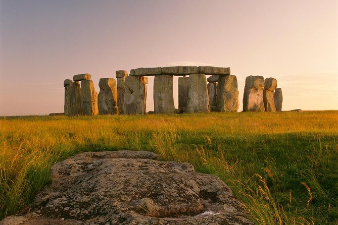Southampton Pre-Cruise Tour: London to Southampton via Stonehenge - FAQs