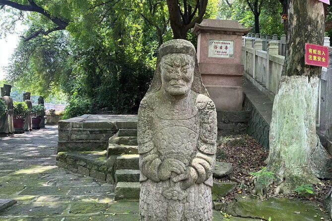 Southern Han Mausoleums Museum and Nanhai God Temple Tour - Who Will Love This Tour?