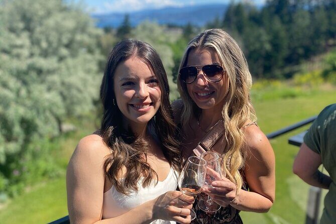 Sparkling Hill Full Day Guided Wine Tour with 5 Wineries - FAQ