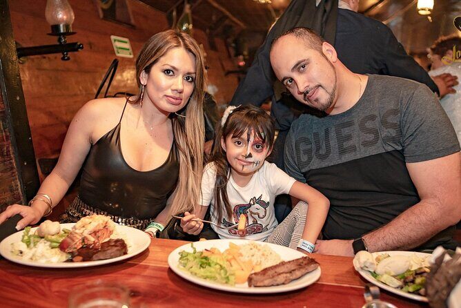 Spectacular Pirate Show, Lobster Dinner & Open Bar in Cancún Bay - Experience Breakdown & What to Expect