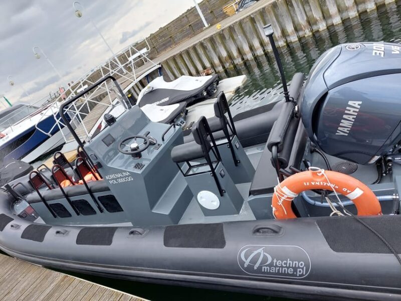 Speed boat at the end of the pier in Sopot. Speed 100 km/h - An In-Depth Look at the Sopot Speed Boat Tour