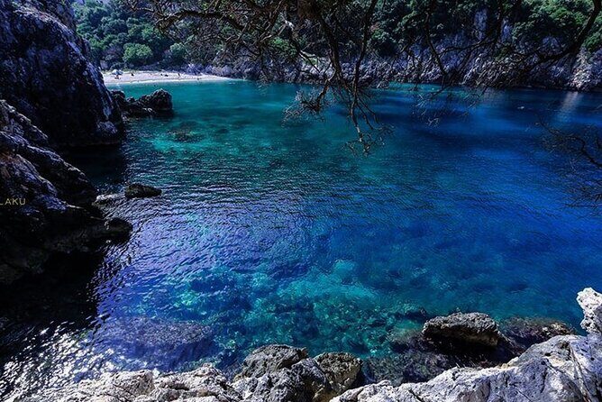 Speed Boat Tour to Secret Beaches - The Sum Up