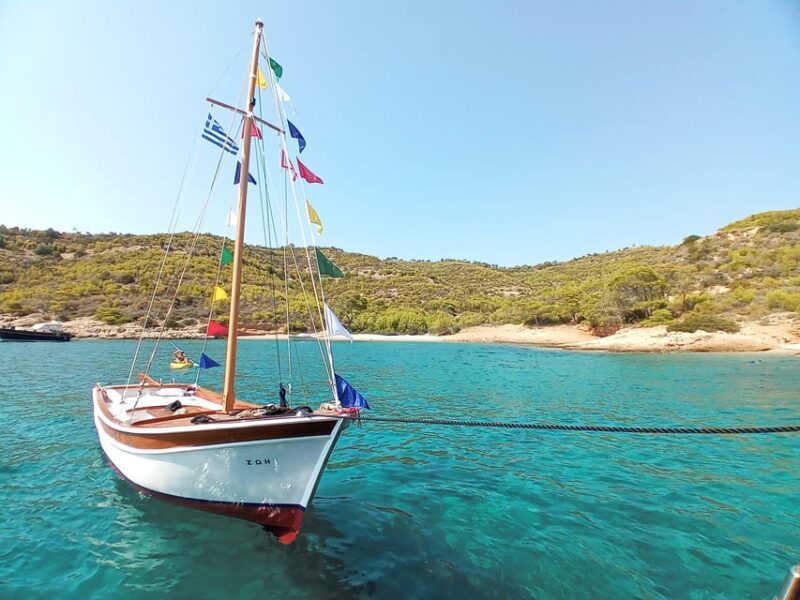 Spetses Island Boat Exploration e-kaiki - Who This Tour Suits Best