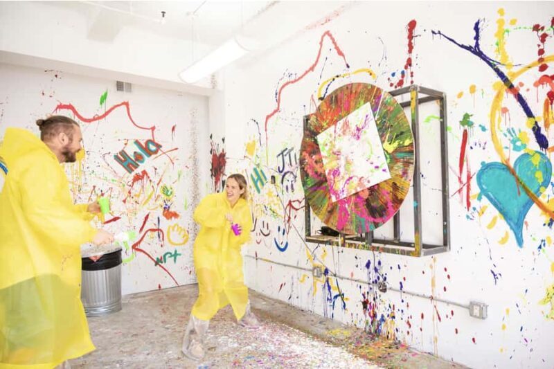 Spinning Private Art Experience in Chicago - Key Points