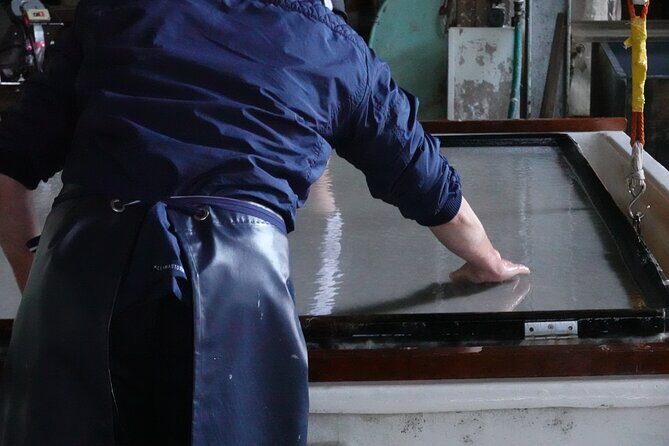 Spirit of Craftsmanship in Japanese Papermaking in Echizen - From the Reviews