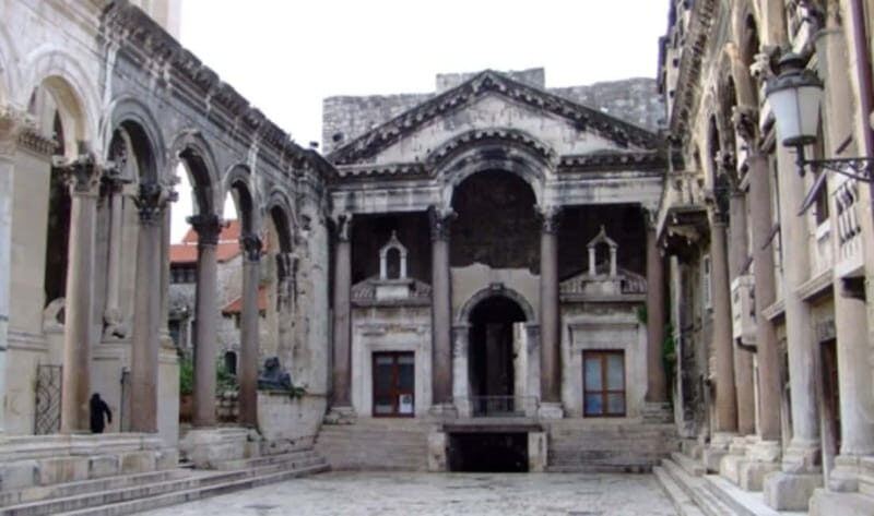 Split and Salona Cultural Heritage Day Tour from Trogir - Authentic Experiences and Insights from Reviews