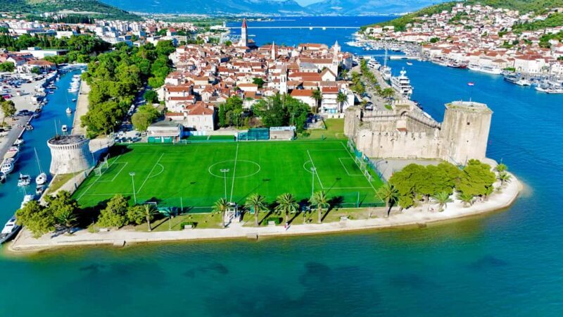 Split: Blue Lagoon & 3 Island Cruise with Snorkeling - Return Journey and Group Atmosphere