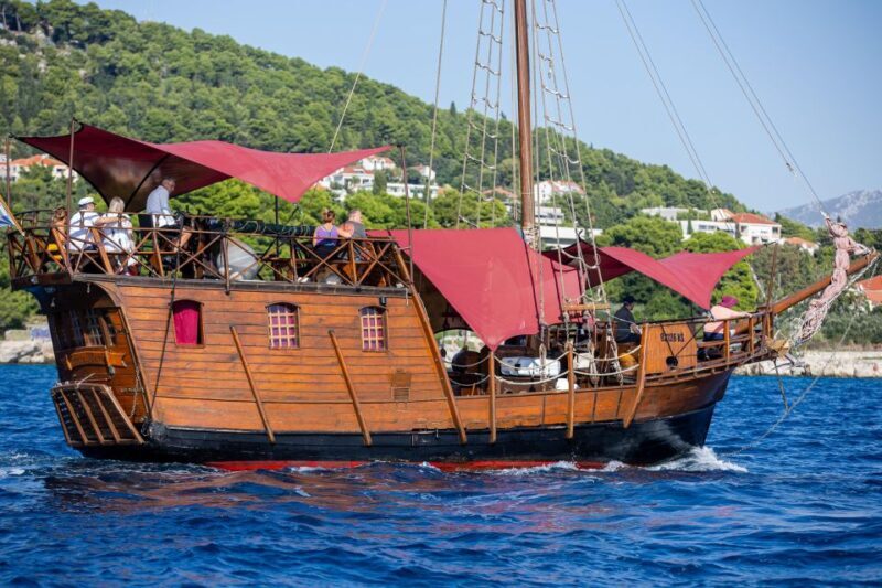 Split: Cruise on Columbo's Pirate Ship "Santa Maria" - An authentic sea adventure with a charming pirate twist in Croatia