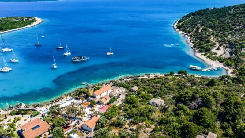 Split: Half-Day Blue Lagoon, iovo and Trogir Boat Tour - Practical Tips and Considerations