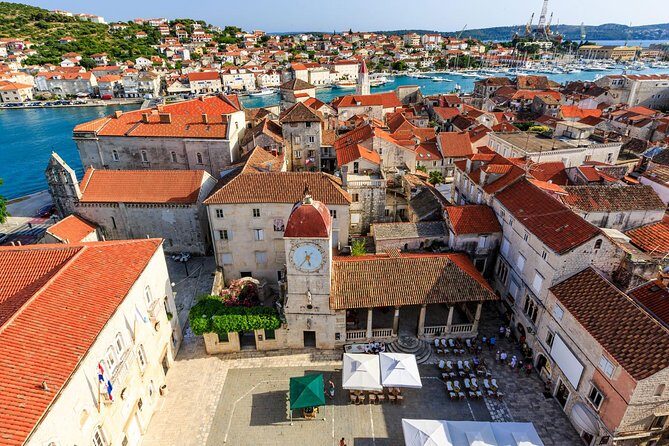 Split: Half-Day Blue Lagoon, iovo and Trogir Boat Tour - FAQ