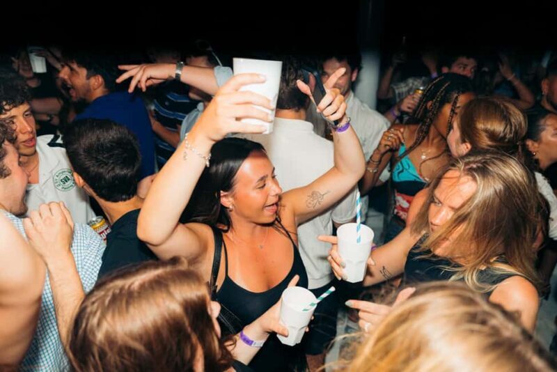 Split: Night Boat Party with Free Shots, Dj and After Party - Key Points