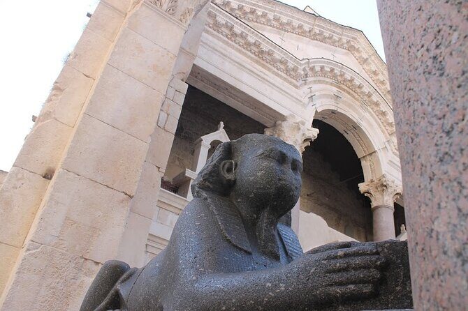 Split Old Town History and Monuments Private Guided Walking Tour - Why This Tour Works Well